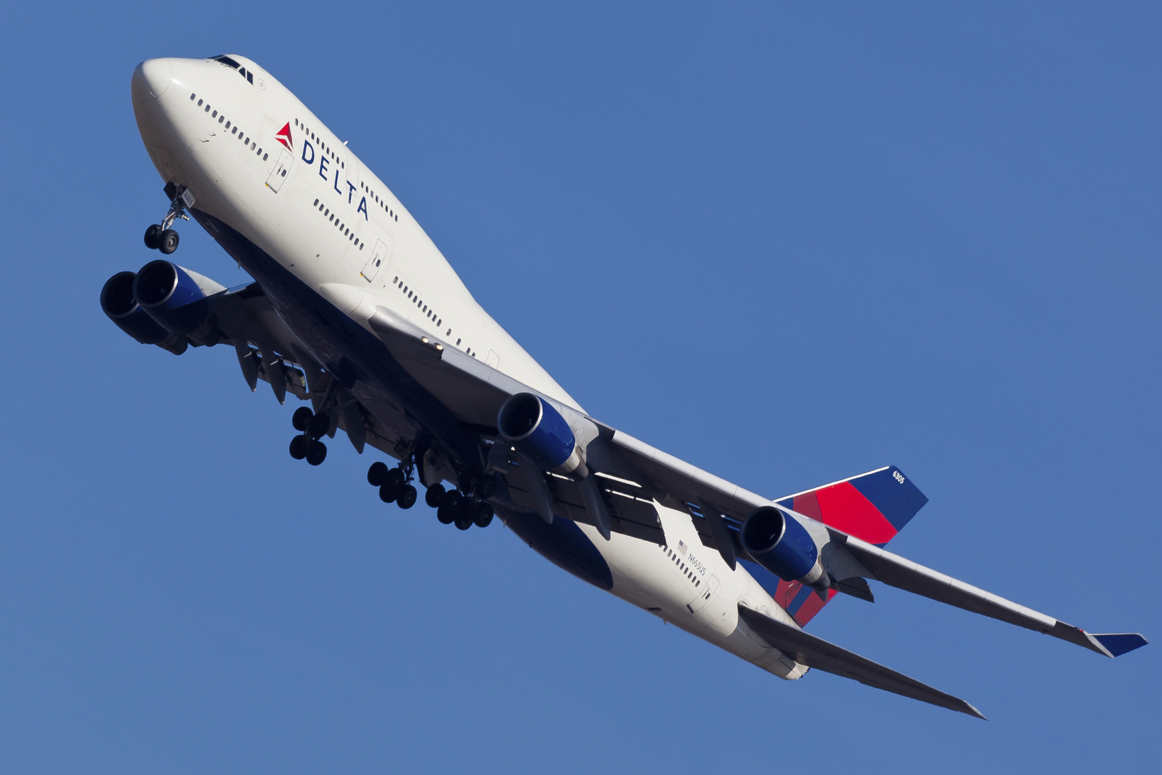 Jon Ruggles and Poor Financial Ethics at Delta Airlines